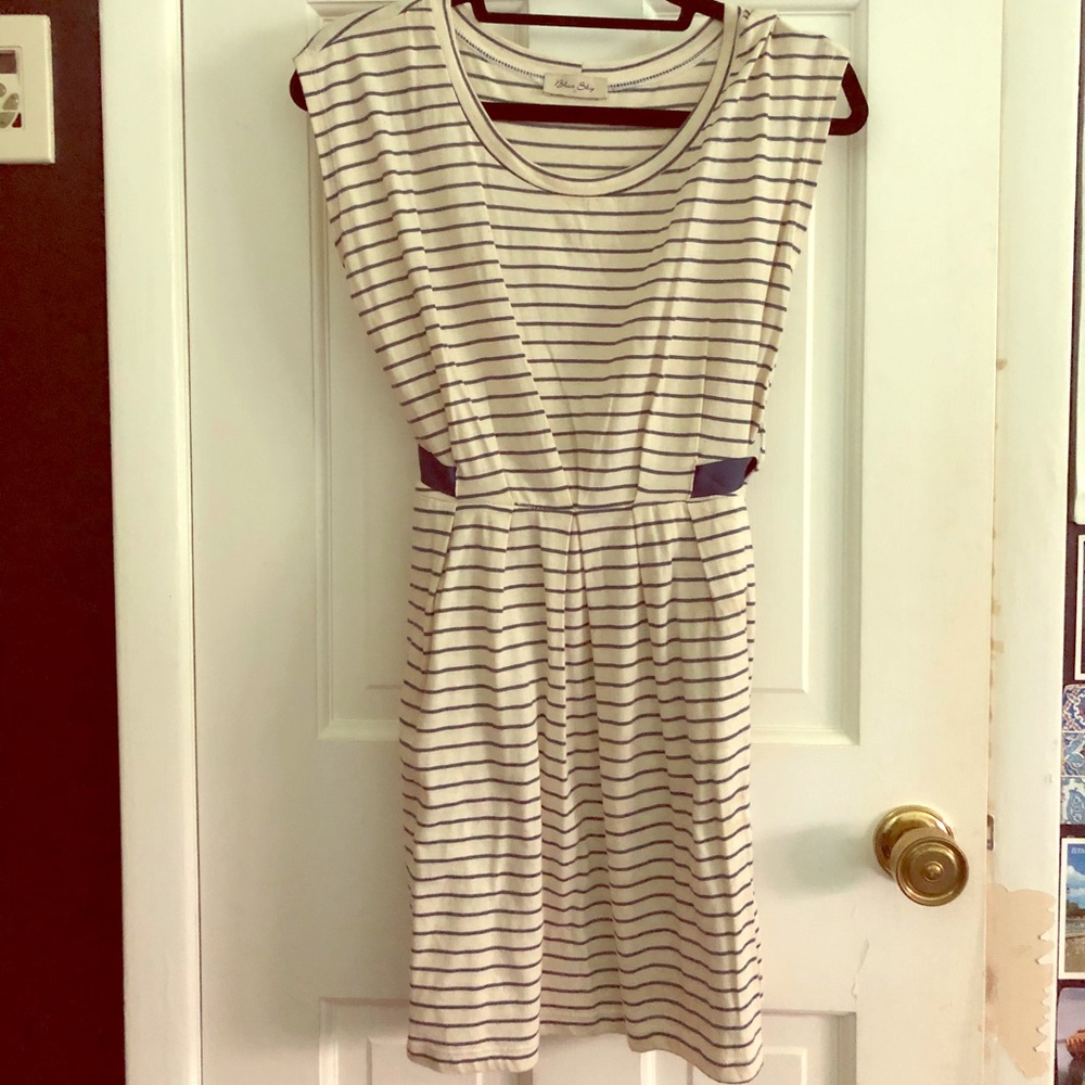 Striped cotton tie-back dress with pockets